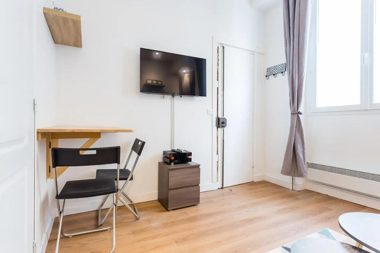 Wonderful2P Studio - Saint Fargeau Apartment Paris 0*,  France